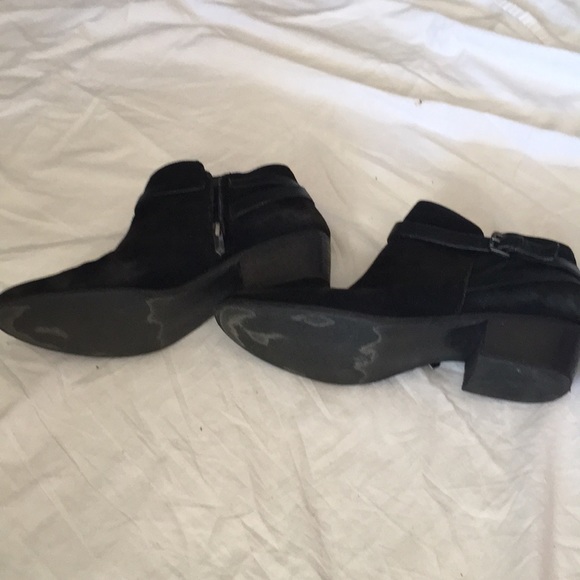 Sam Edelman black suede booties - Picture 2 of 2